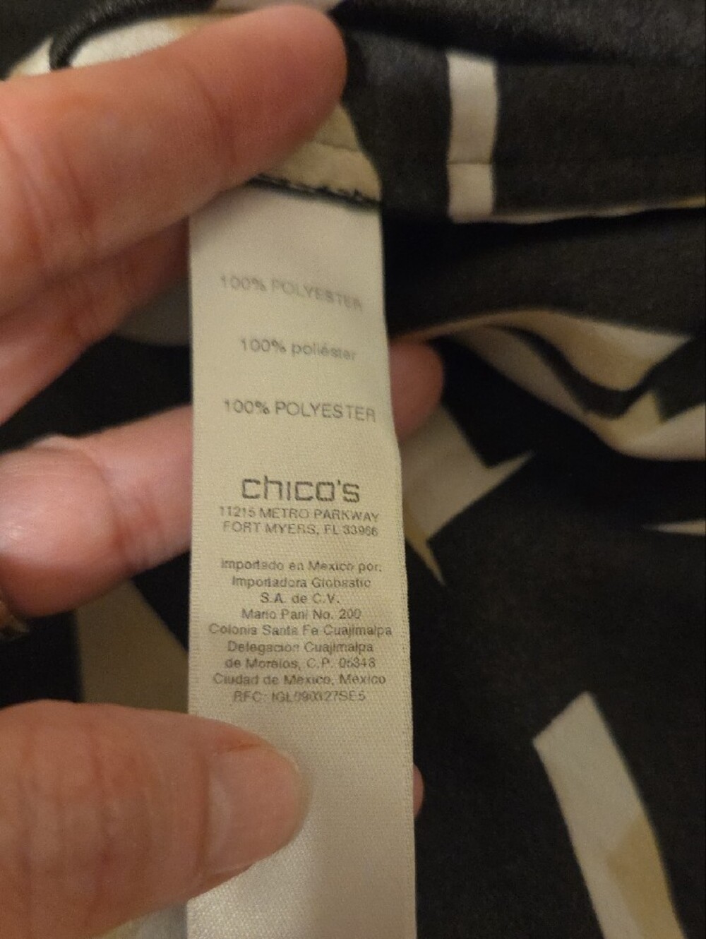 Chico's Black and Tan Geometric Short Sleeve - Picture 5 of 8
